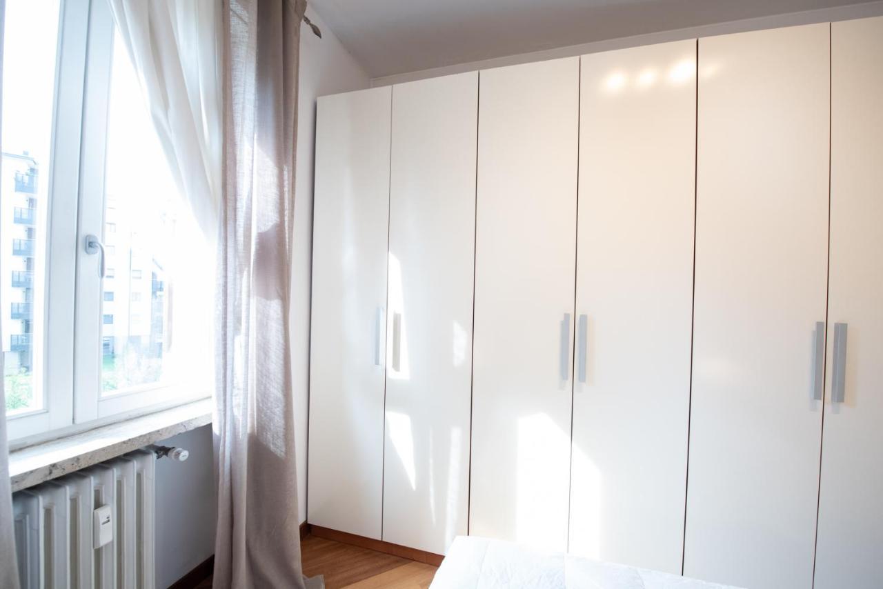 Sebino Guest House Milan Bagian luar foto