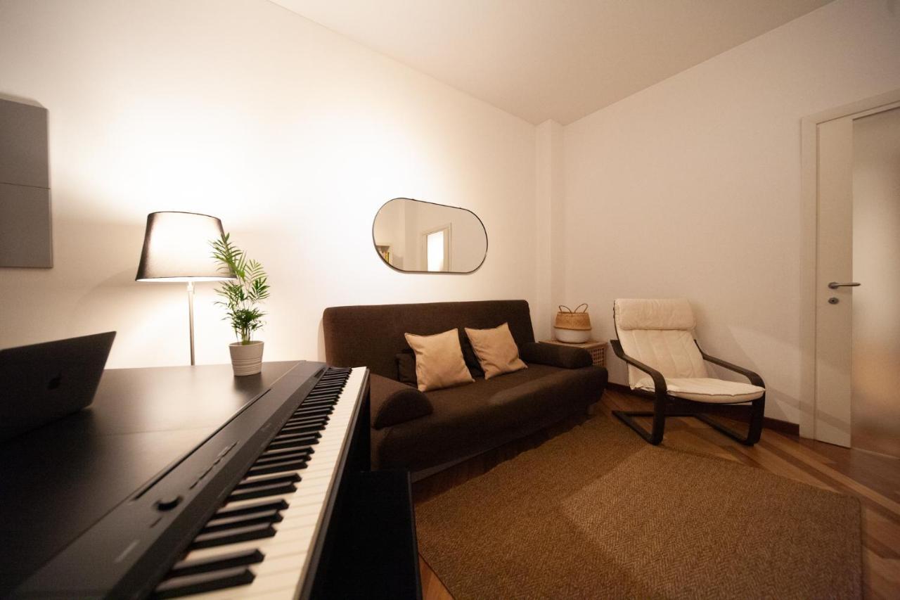 Sebino Guest House Milan Bagian luar foto